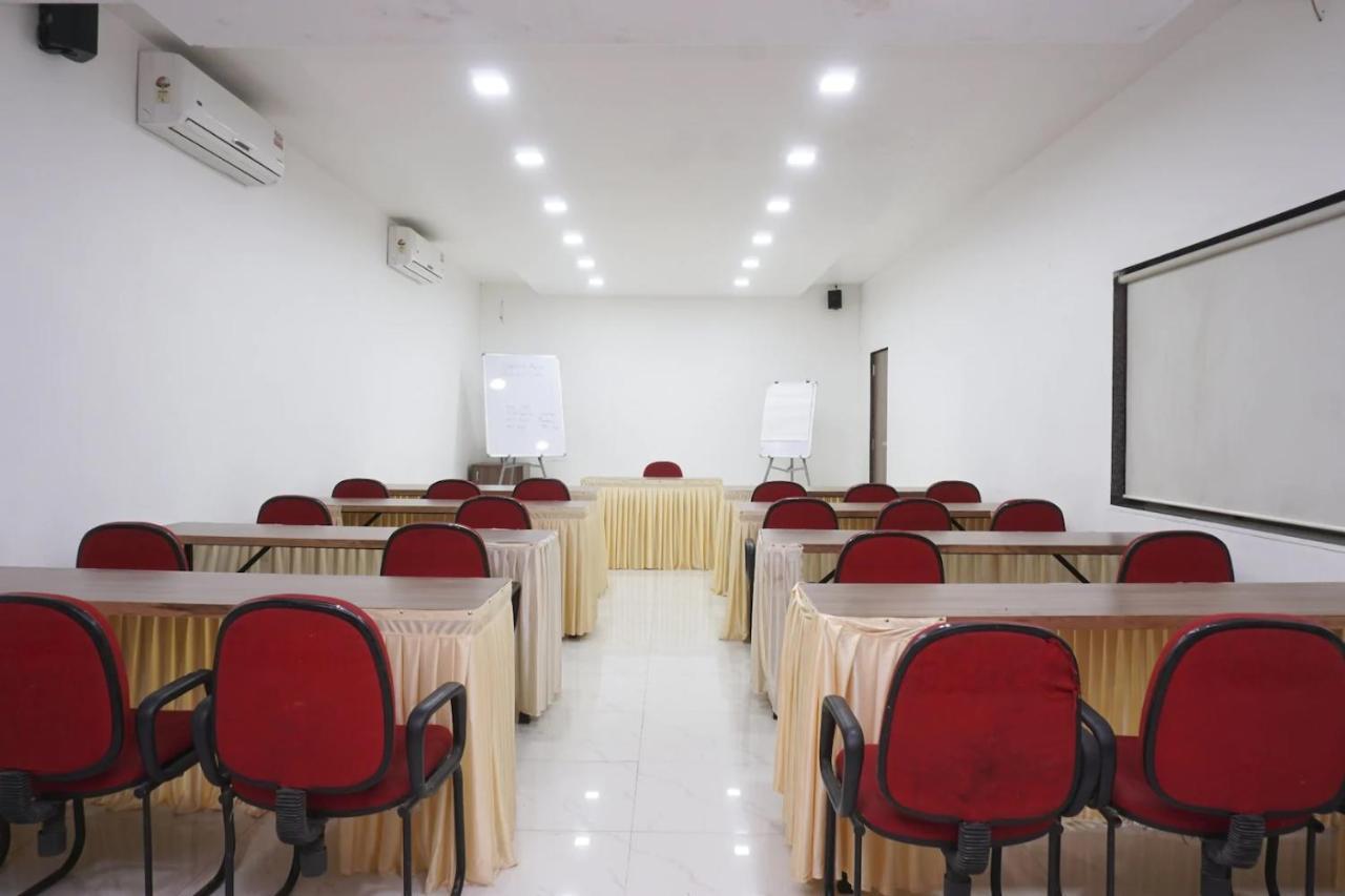 Sunshine Resort Lonavala Extérieur photo