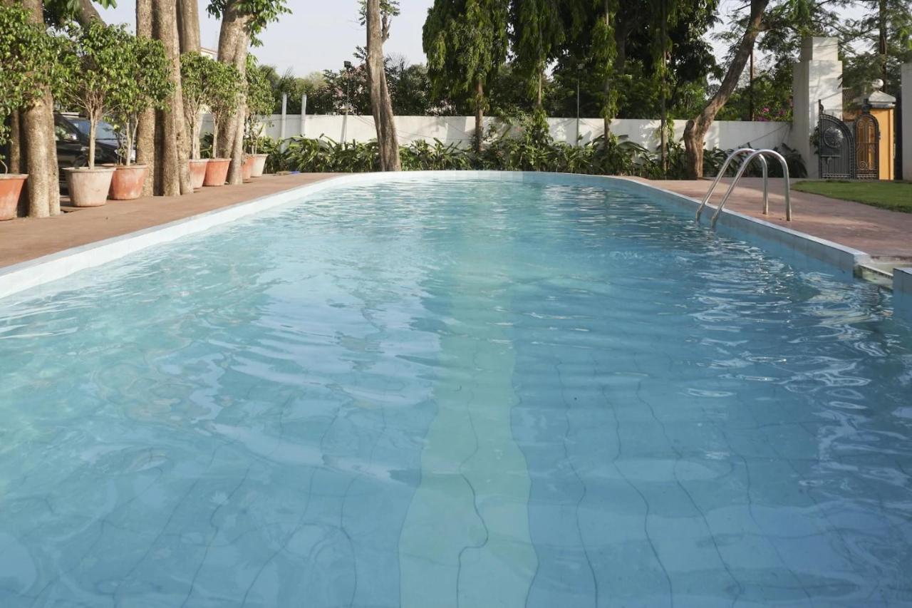 Sunshine Resort Lonavala Extérieur photo