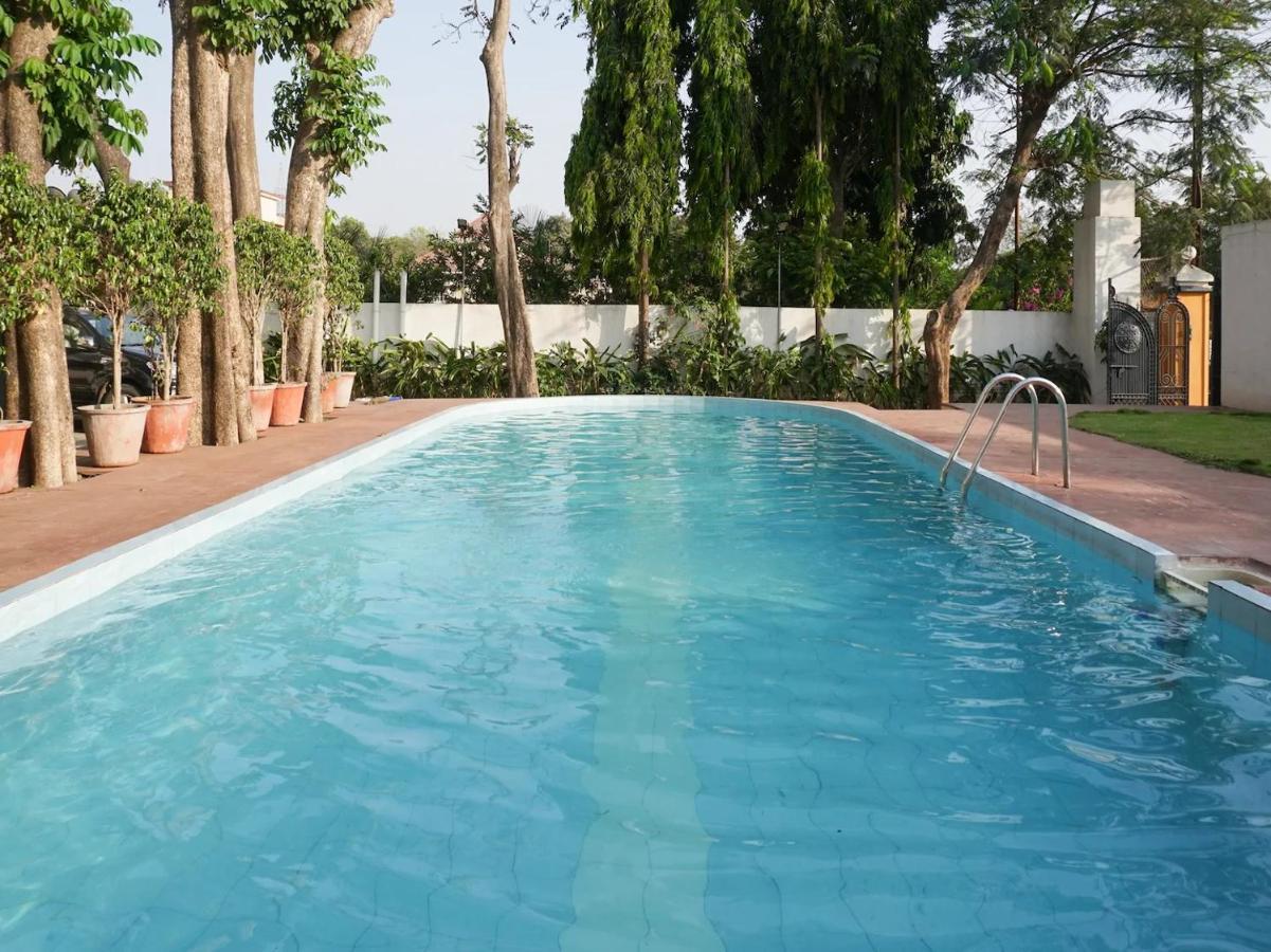 Sunshine Resort Lonavala Extérieur photo