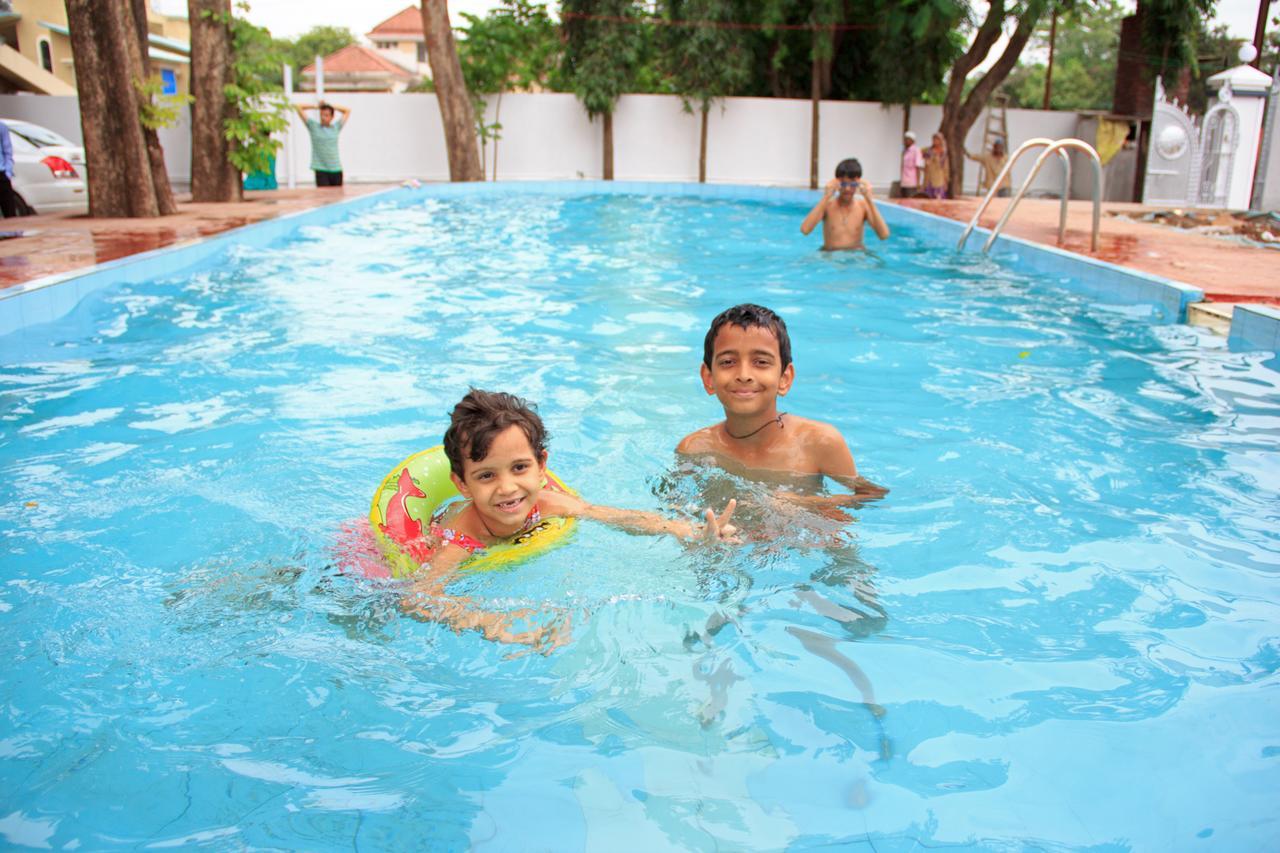 Sunshine Resort Lonavala Extérieur photo