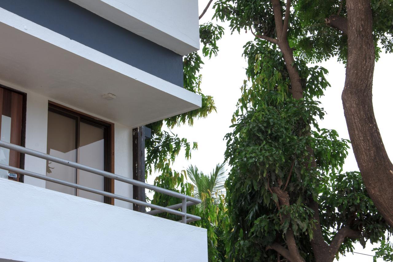 Sunshine Resort Lonavala Extérieur photo